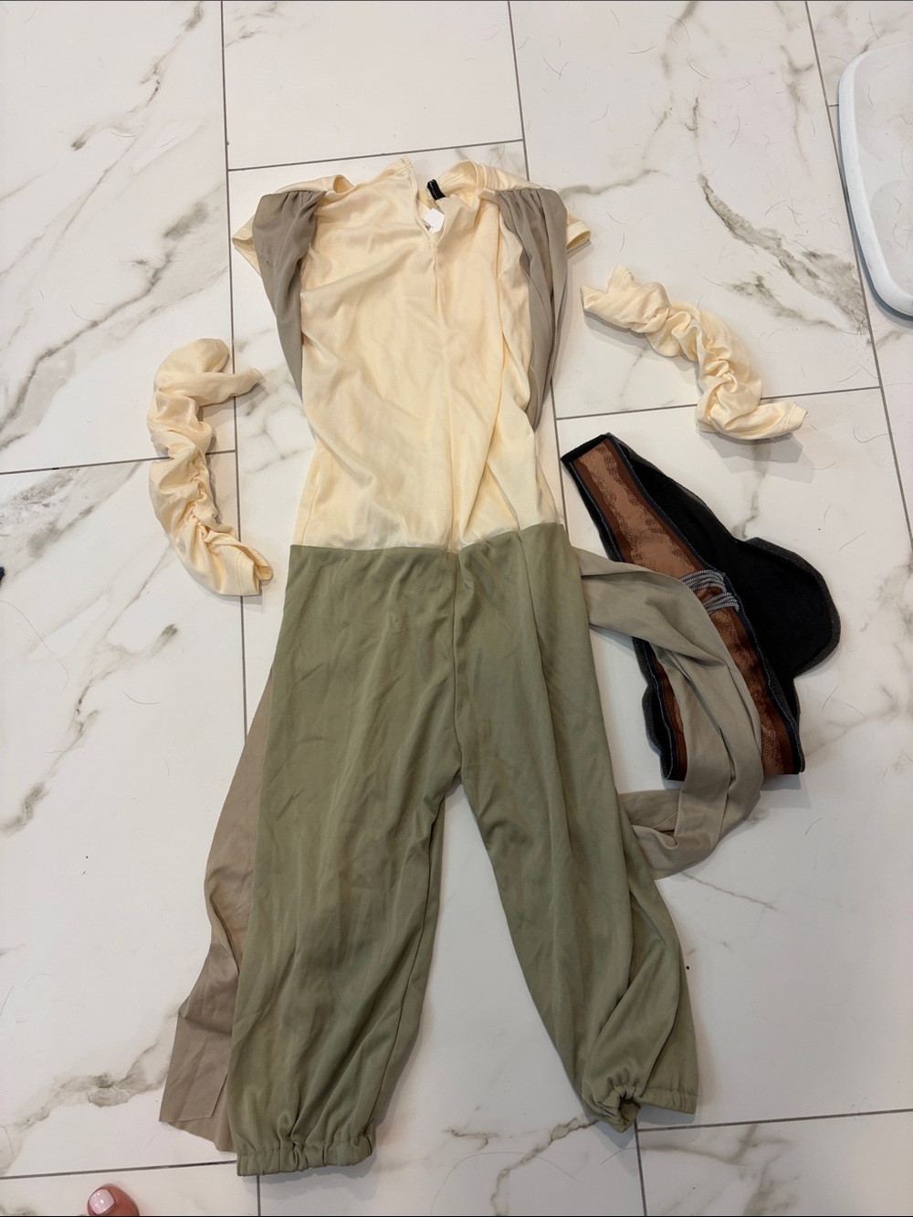 Rey Star Wars Cream and Olive Green Wrap-Front Jumpsuit Costume - Picture 2 of 4